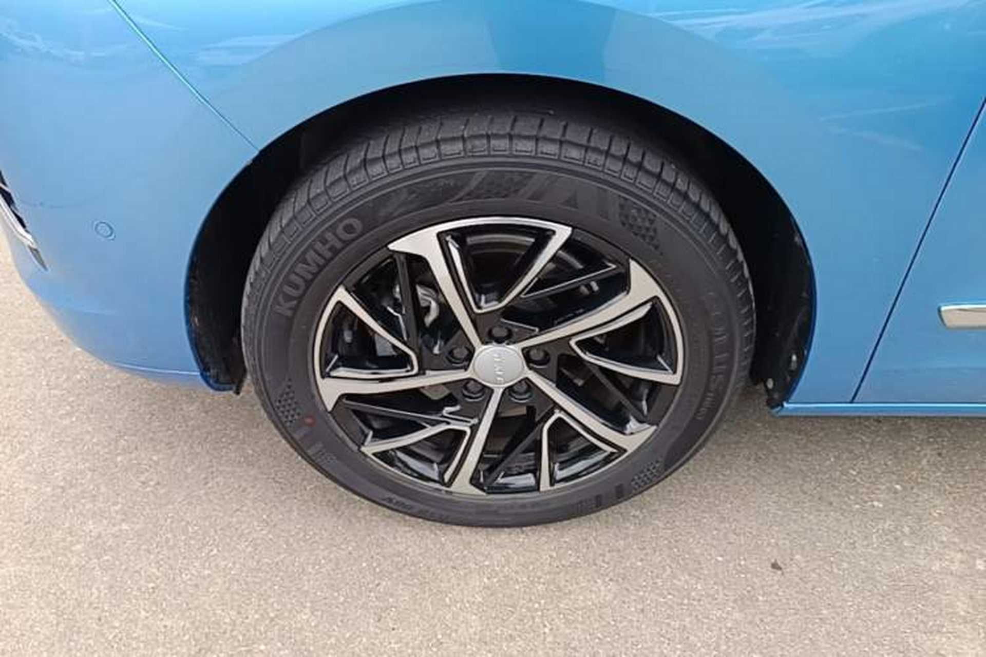 Used Haval JOLION 2021 1.5T Automatic Four-Door Version Exterior 2