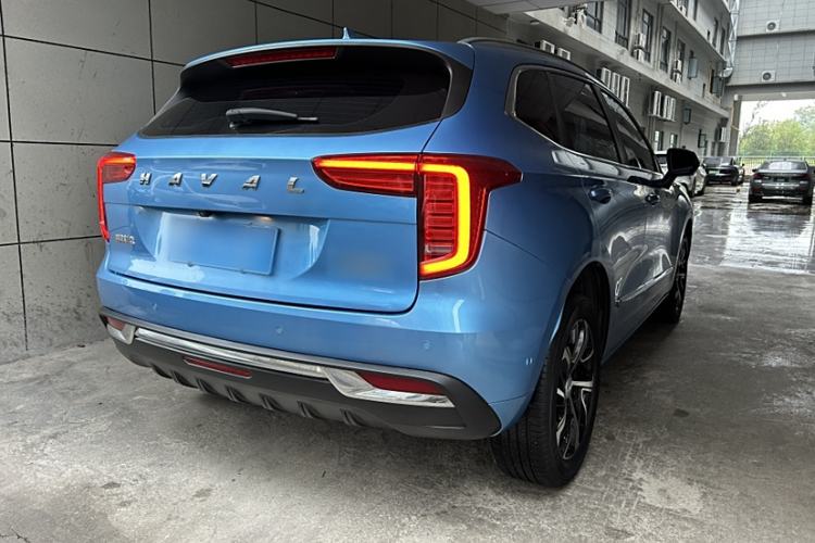 Used Haval JOLION 2021 1.5T Automatic Four-Door Version Exterior 4