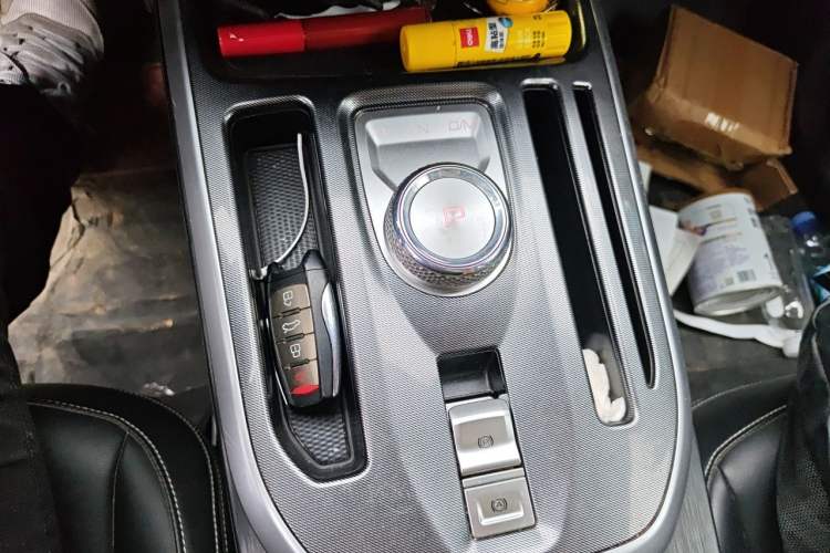 Used Haval JOLION 2021 1.5T Automatic Grand Three-Volume Version Gear Lever