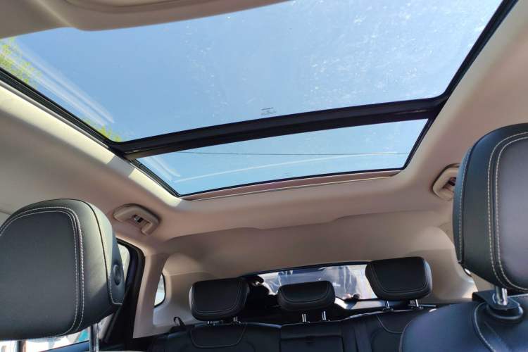 Used Haval JOLION 2021 1.5T Automatic Grand Three-Volume Version Headliner