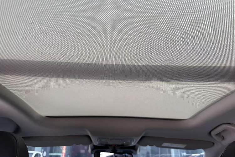 Used Haval JOLION 2021 1.5T Automatic Four-Door Version Headliner