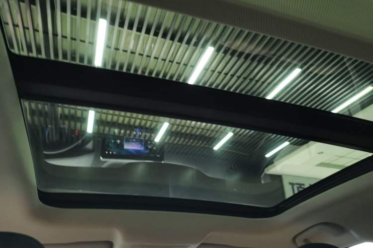 Used Haval JOLION 2021 1.5T Automatic Four-Door Version Headliner