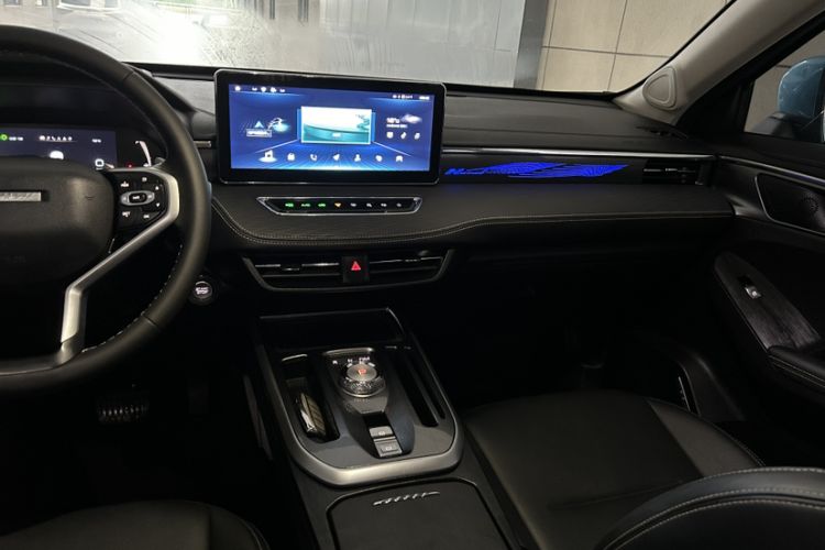 Used Haval JOLION 2021 1.5T Automatic Four-Door Version Interior 1