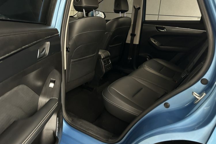 Used Haval JOLION 2021 1.5T Automatic Four-Door Version Interior 4