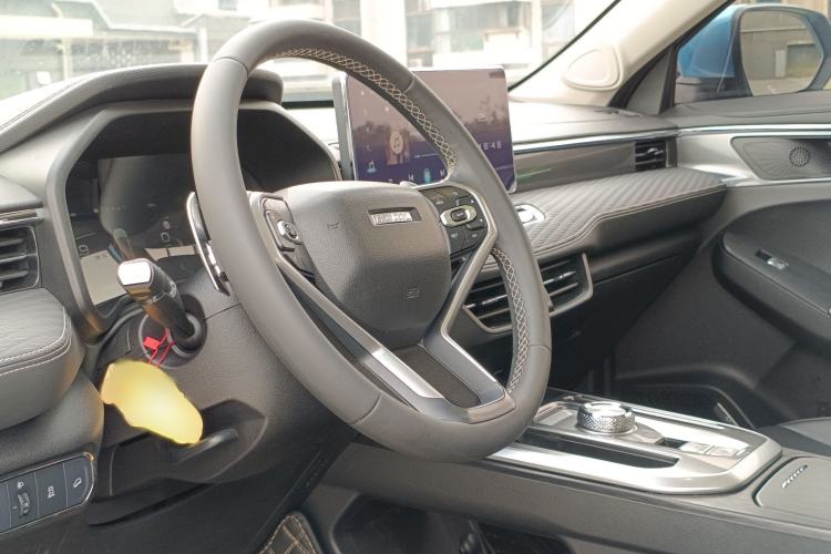 Used Haval JOLION 2021 1.5T Automatic Four-Door Version Interior 6
