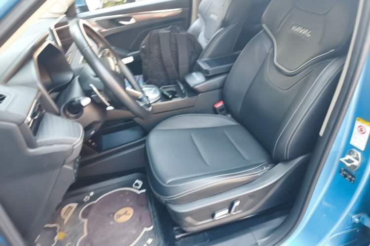 Used Haval JOLION 2021 1.5T Automatic Grand Three-Volume Version Left Front Seat