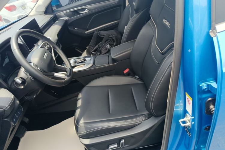 Used Haval JOLION 2021 1.5T Automatic Grand Three-Volume Version Left Front Seat