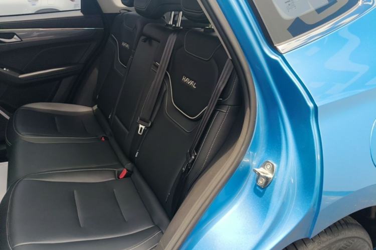 Used Haval JOLION 2021 1.5T Automatic Grand Three-Volume Version Left Rear Seat