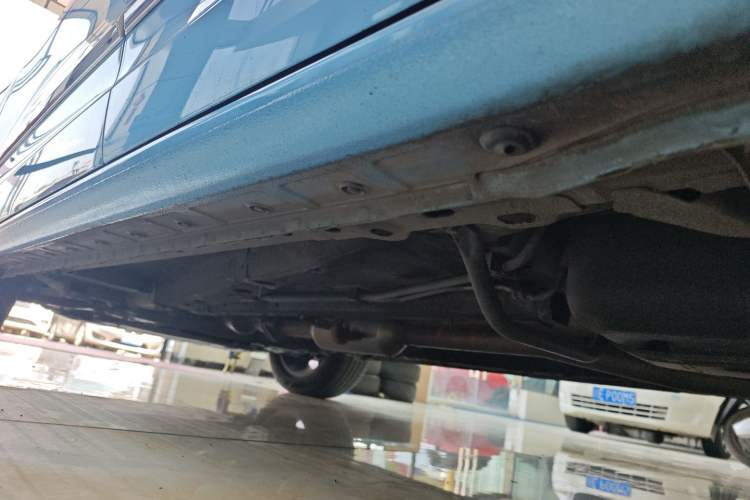 Used Haval JOLION 2021 1.5T Automatic Four-Door Version Left Side Sill