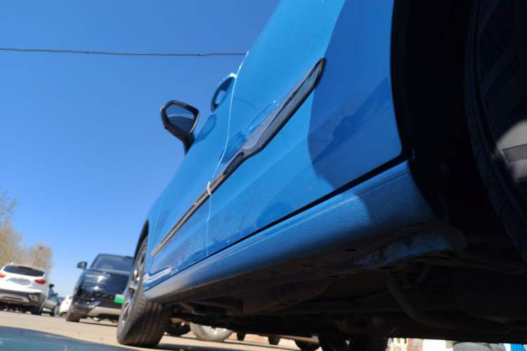 Used Haval JOLION 2021 1.5T Automatic Grand Three-Volume Version Left Side Sill