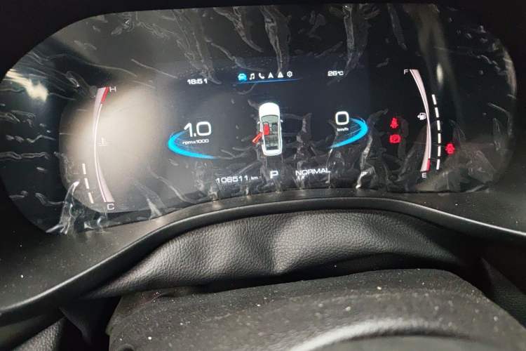 Used Haval JOLION 2021 1.5T Automatic Grand Three-Volume Version Odometer Close Up