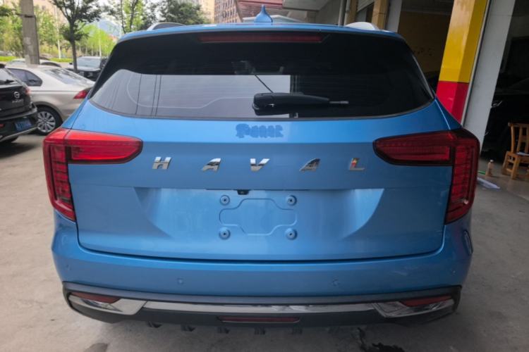 Used Haval JOLION 2021 1.5T Automatic Four-Door Version Rear