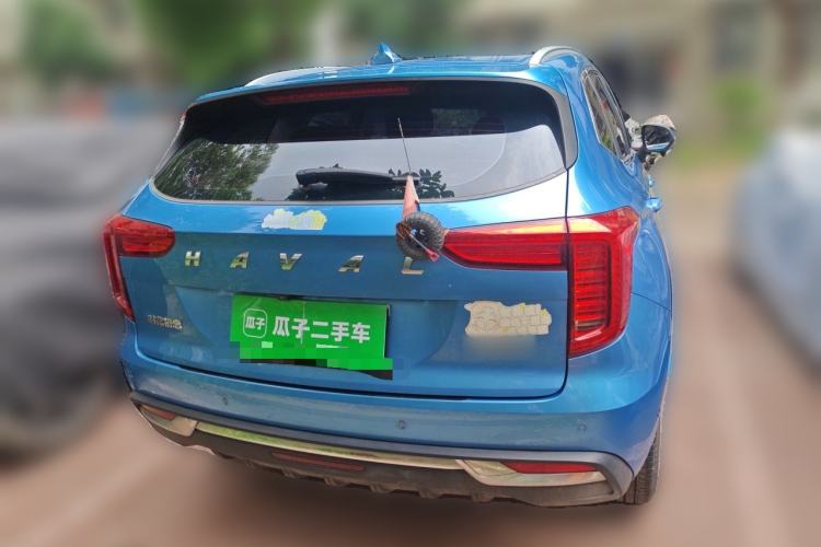 Used Haval JOLION 2021 1.5T Automatic Four-Door Version Rear