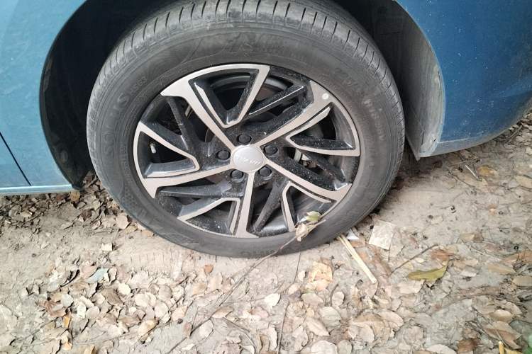 Used Haval JOLION 2021 1.5T Manual - Big Second Edition Right Front Wheel Hub