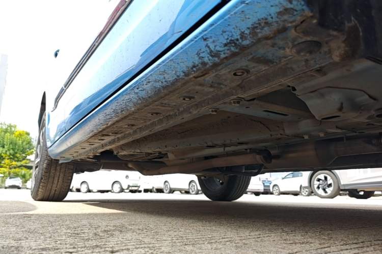 Used Haval JOLION 2021 1.5T Automatic Four-Door Version Right Side Sill