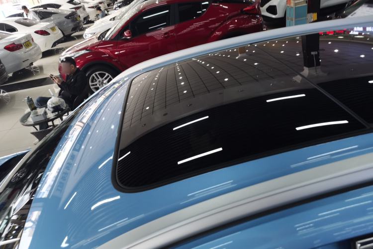 Used Haval JOLION 2021 1.5T Automatic Four-Door Version Roof