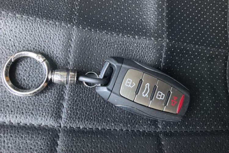 Used Haval JOLION 2021 1.5T Automatic Four-Door Version Vehicle Key