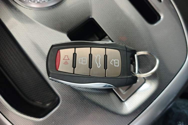 Used Haval JOLION 2021 1.5T Automatic Four-Door Version Vehicle Key