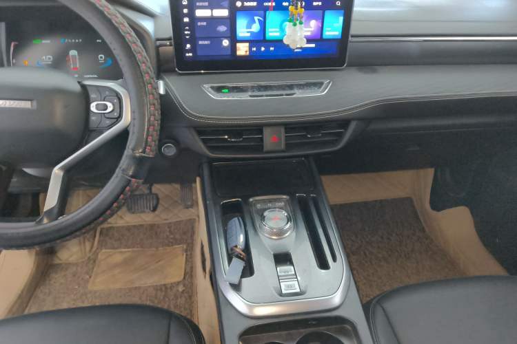 Used Haval JOLION 2021 1.5T Automatic Grand Three-Volume Version Audio And AC Panel
