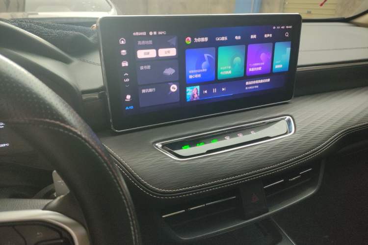 Used Haval JOLION 2021 1.5T Automatic Grand Three-Volume Version Audio And AC Panel