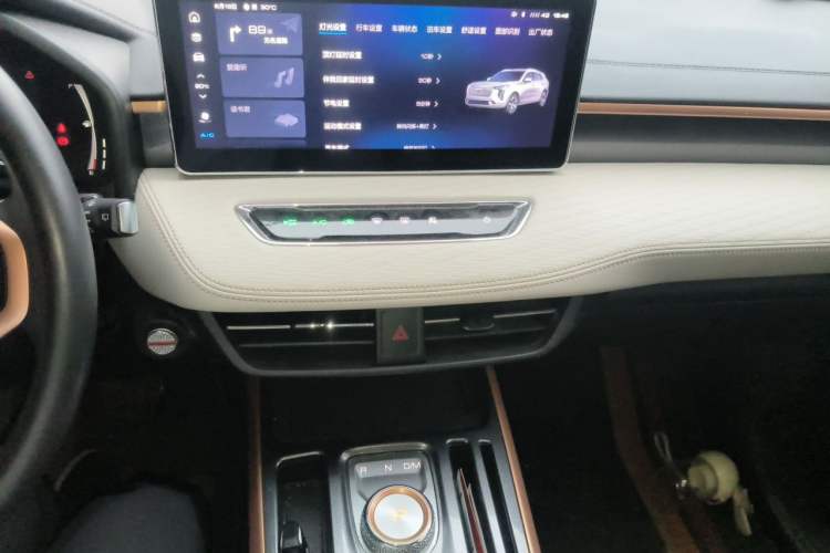 Used Haval JOLION 2021 1.5T Automatic Grand Three-Volume Version Audio And AC Panel