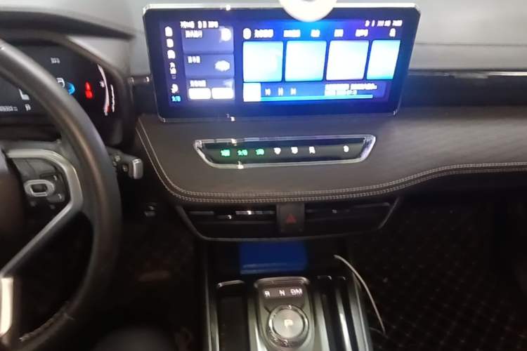 Used Haval JOLION 2021 1.5T Automatic Grand Three-Volume Version Audio And AC Panel