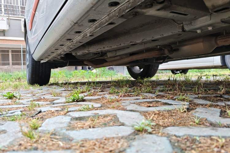 Used Haval JOLION 2021 1.5T Automatic Grand Three-Volume Version Chassis Front Right