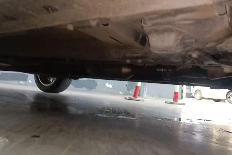 Used Haval JOLION 2021 1.5T Automatic Grand Three-Volume Version Chassis Front Right