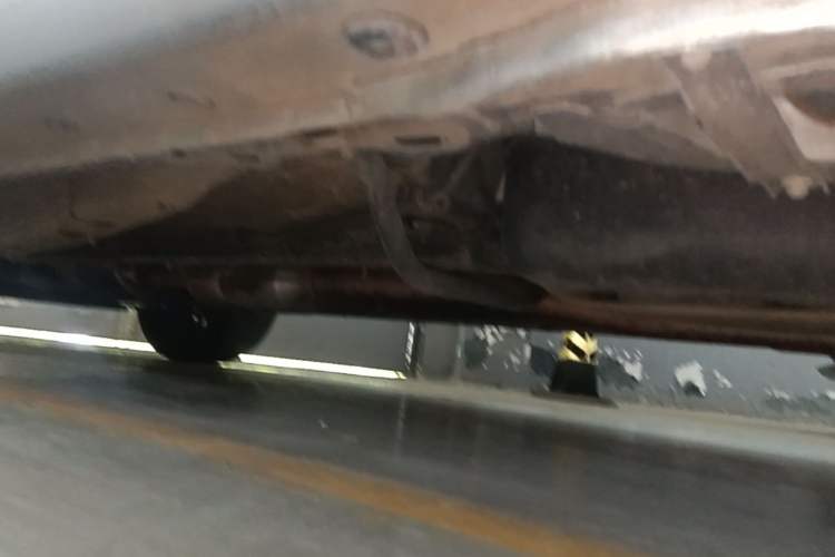 Used Haval JOLION 2021 1.5T Automatic Grand Three-Volume Version Chassis Rear Left