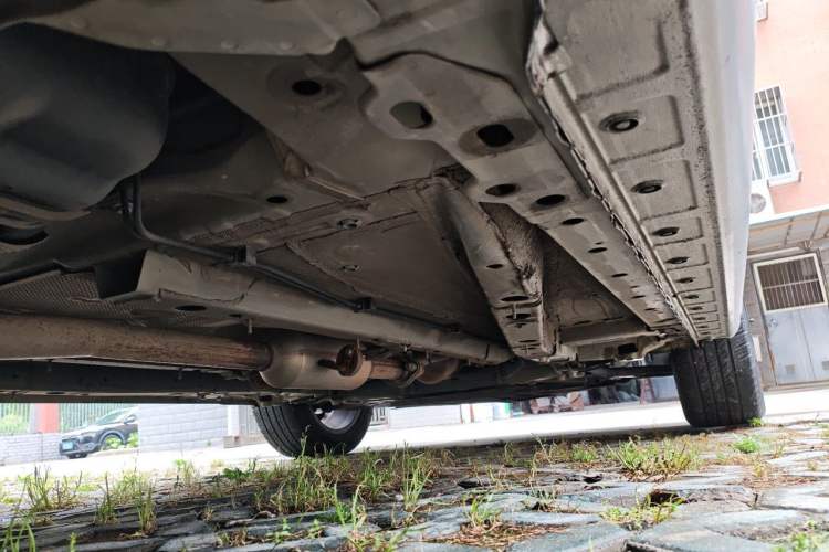 Used Haval JOLION 2021 1.5T Automatic Grand Three-Volume Version Chassis Rear Right