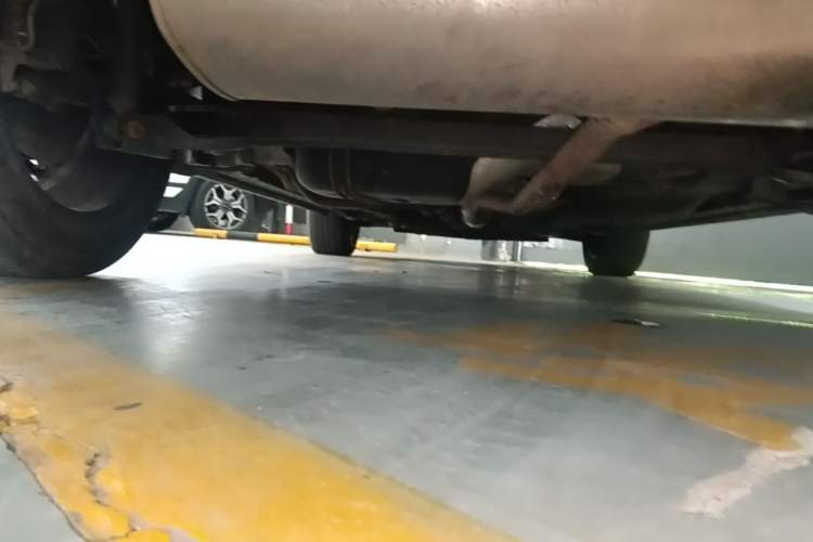 Used Haval JOLION 2021 1.5T Automatic Grand Three-Volume Version Chassis Rear