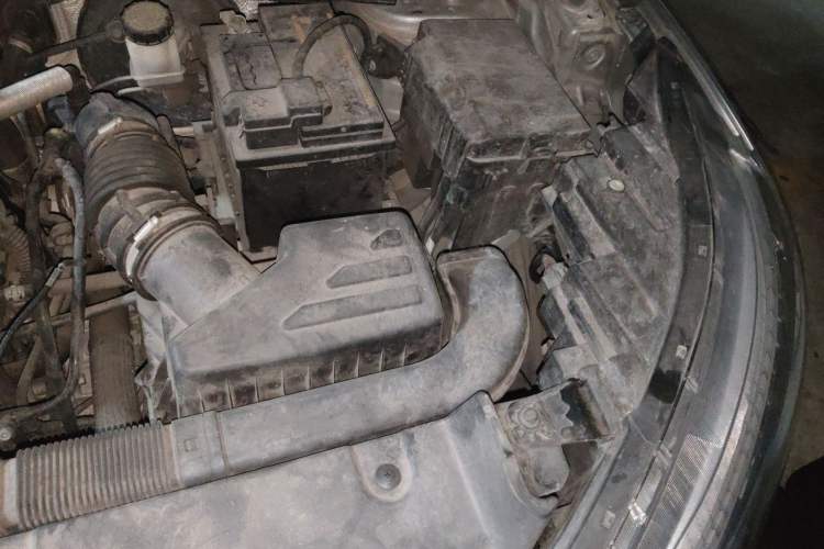 Used Haval JOLION 2021 1.5T Automatic Grand Three-Volume Version Engine Bay Left