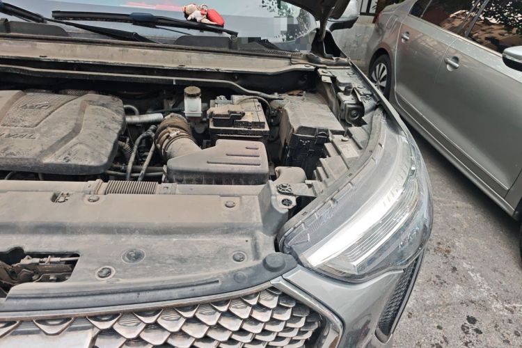 Used Haval JOLION 2021 1.5T Automatic Grand Three-Volume Version Engine Bay Left