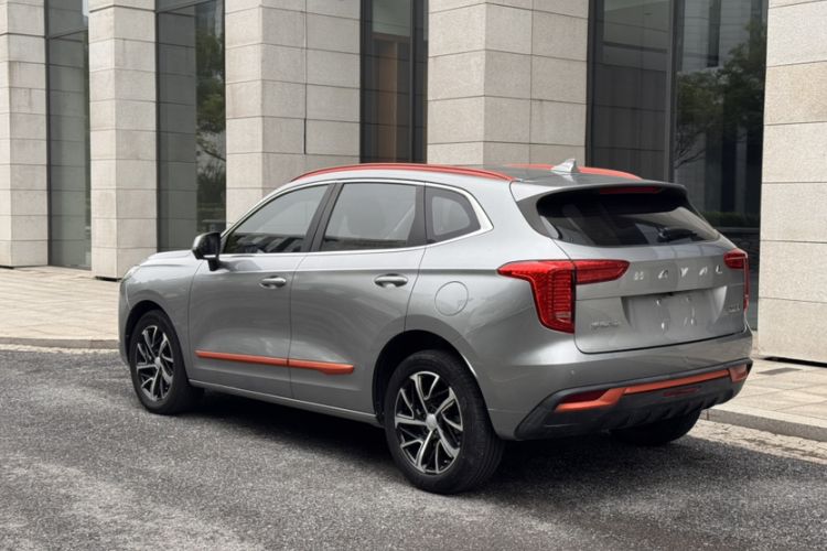 Used Haval JOLION 2021 1.5T Automatic Grand Three-Volume Version Exterior 5