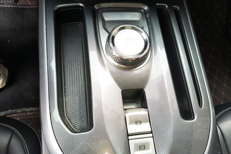 Used Haval JOLION 2021 1.5T Automatic Grand Three-Volume Version Gear Lever