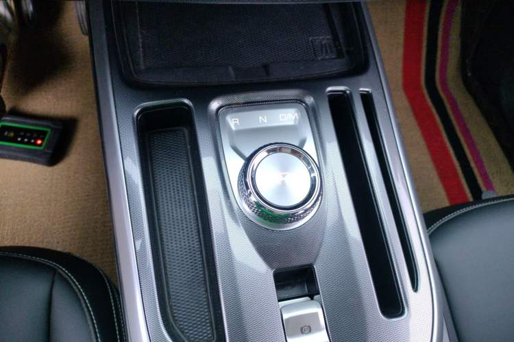 Used Haval JOLION 2021 1.5T Automatic Grand Three-Volume Version Gear Lever