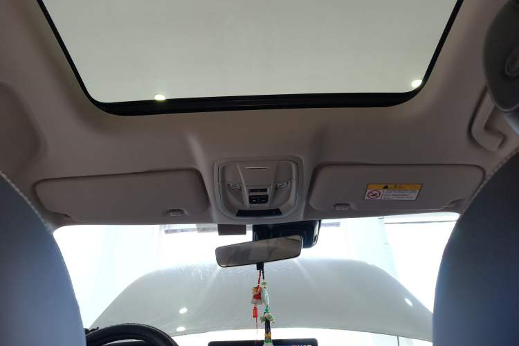 Used Haval JOLION 2021 1.5T Automatic Grand Three-Volume Version Headliner