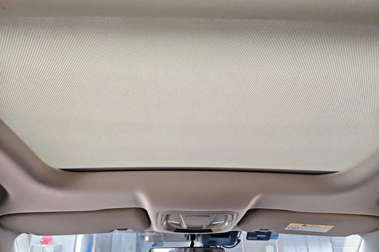 Used Haval JOLION 2021 1.5T Automatic Grand Three-Volume Version Headliner