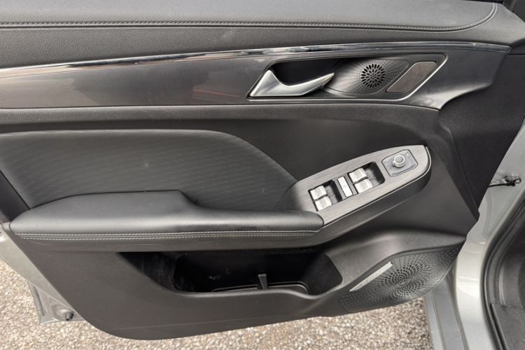 Used Haval JOLION 2021 1.5T Automatic Grand Three-Volume Version Interior 9