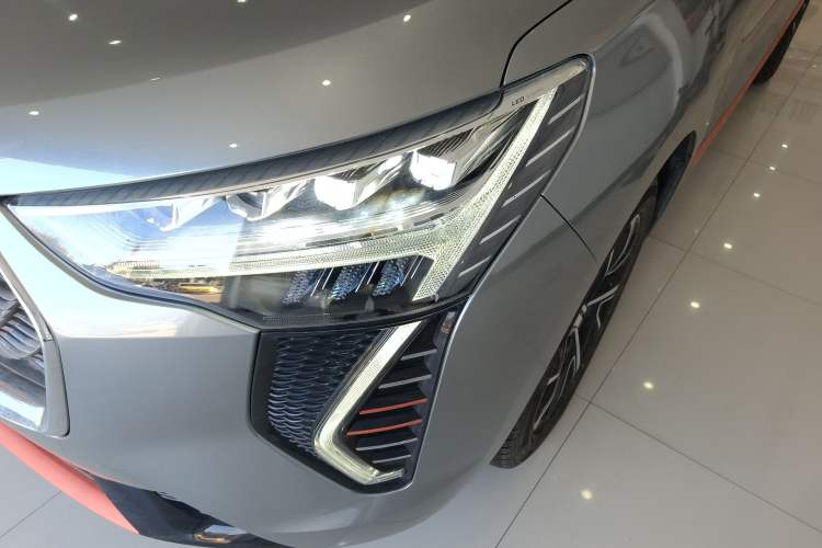 Used Haval JOLION 2021 1.5T Automatic Grand Three-Volume Version Left Front Headlight