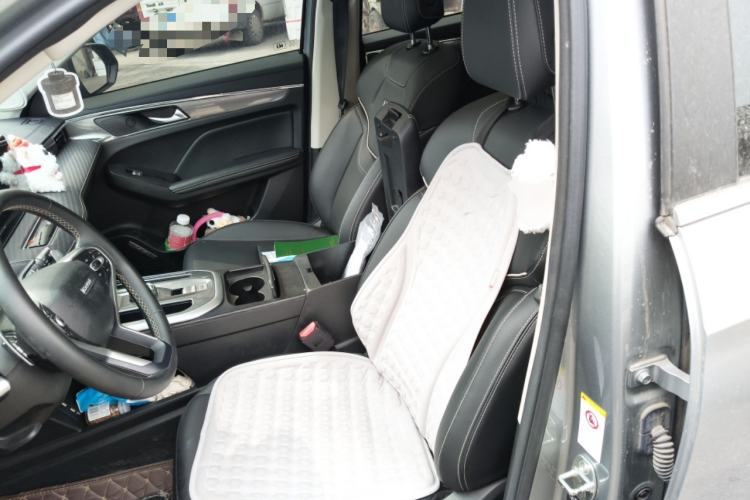 Used Haval JOLION 2021 1.5T Automatic Grand Three-Volume Version Left Front Seat