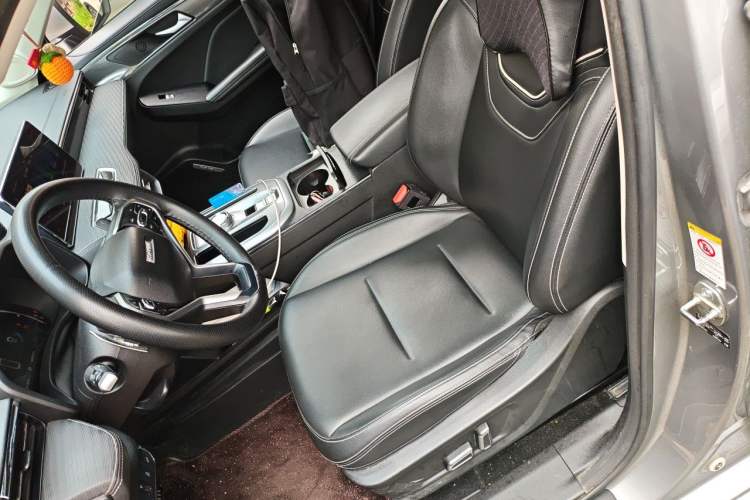 Used Haval JOLION 2021 1.5T Automatic Grand Three-Volume Version Left Front Seat
