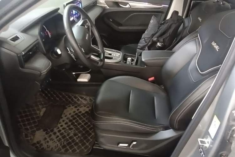 Used Haval JOLION 2021 1.5T Automatic Grand Three-Volume Version Left Front Seat