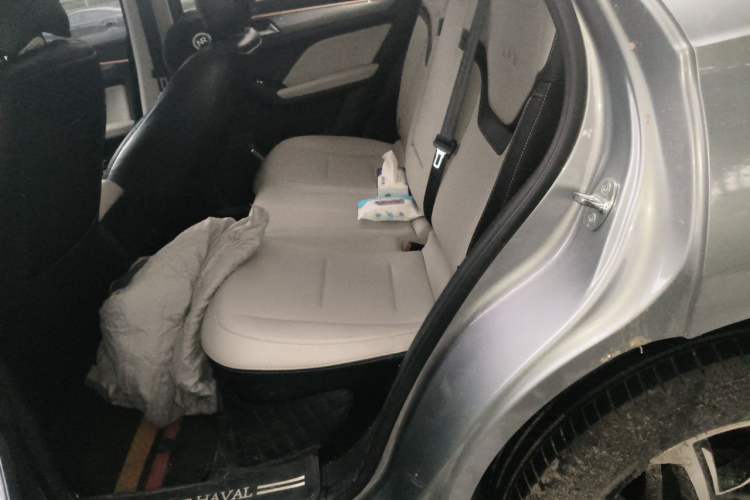 Used Haval JOLION 2021 1.5T Automatic Grand Three-Volume Version Left Rear Seat