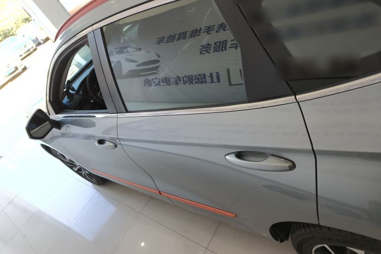 Used Haval JOLION 2021 1.5T Automatic Grand Three-Volume Version Left Side