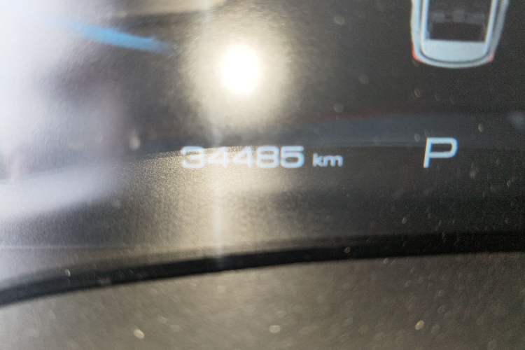 Used Haval JOLION 2021 1.5T Automatic Grand Three-Volume Version Odometer Close Up
