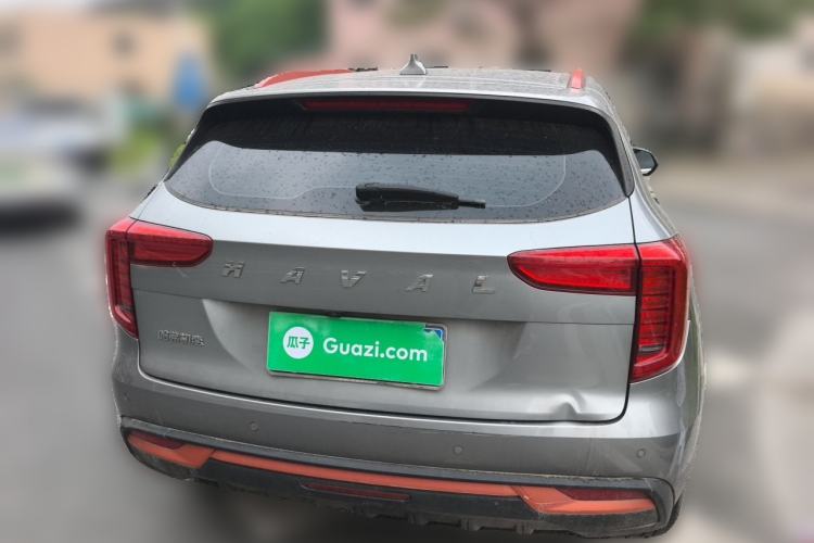 Used Haval JOLION 2021 1.5T Automatic Four-Door Version Rear