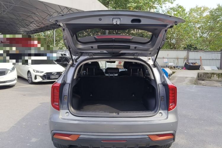 Used Haval JOLION 2021 1.5T Automatic Grand Three-Volume Version Trunk