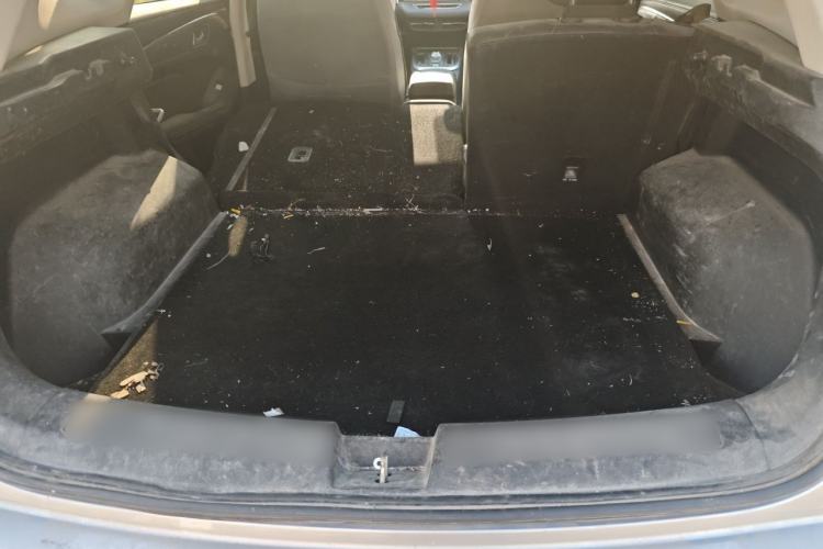 Used Haval JOLION 2021 1.5T Automatic Grand Three-Volume Version Trunk