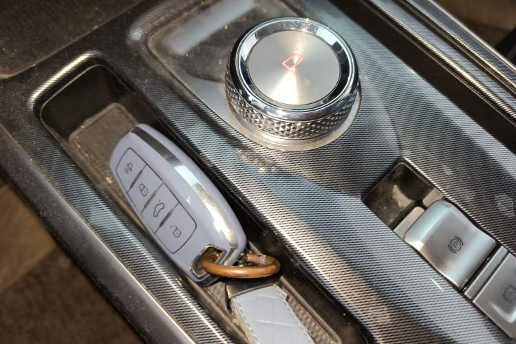 Used Haval JOLION 2021 1.5T Automatic Grand Three-Volume Version Vehicle Key